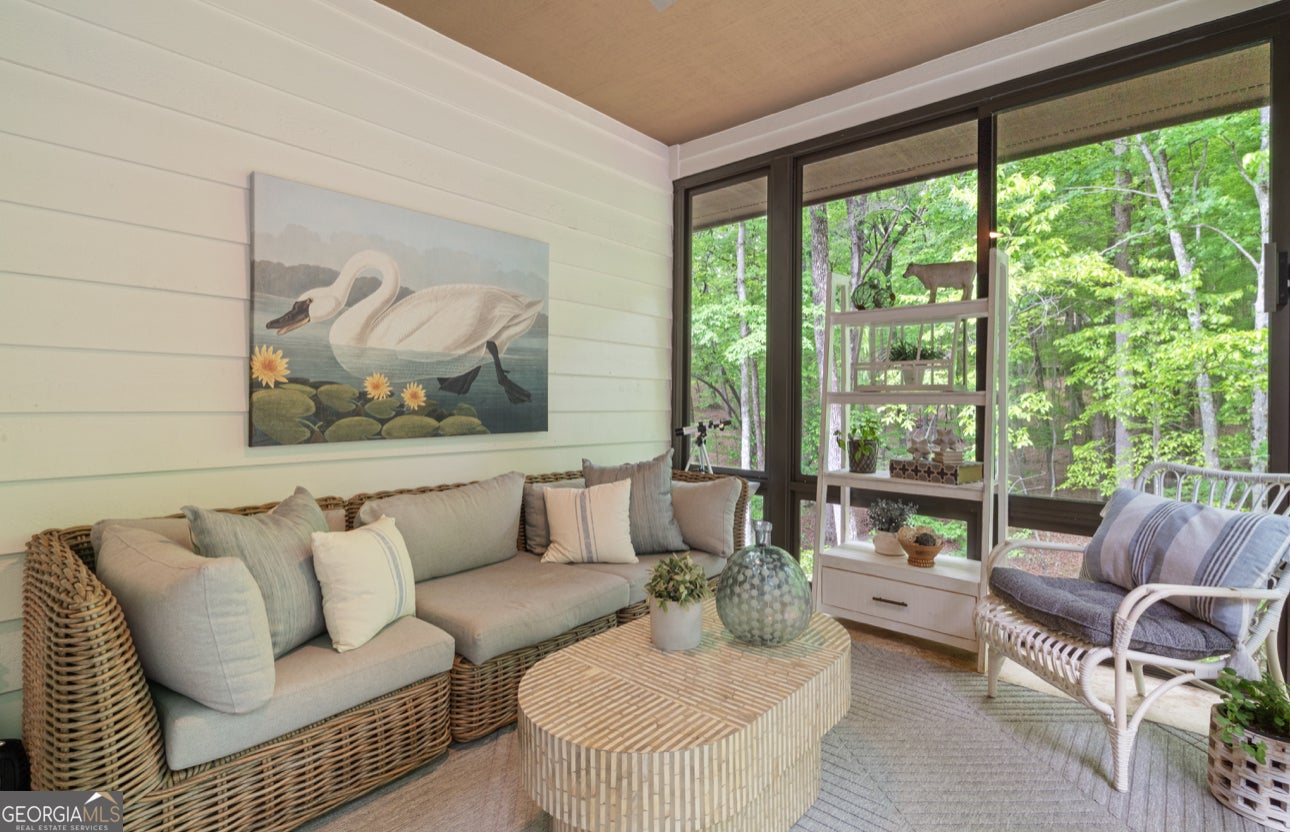 Big Canoe, Georgia, 30143, United States, 5 Bedrooms Bedrooms, ,6 BathroomsBathrooms,Residential,Active,1810518