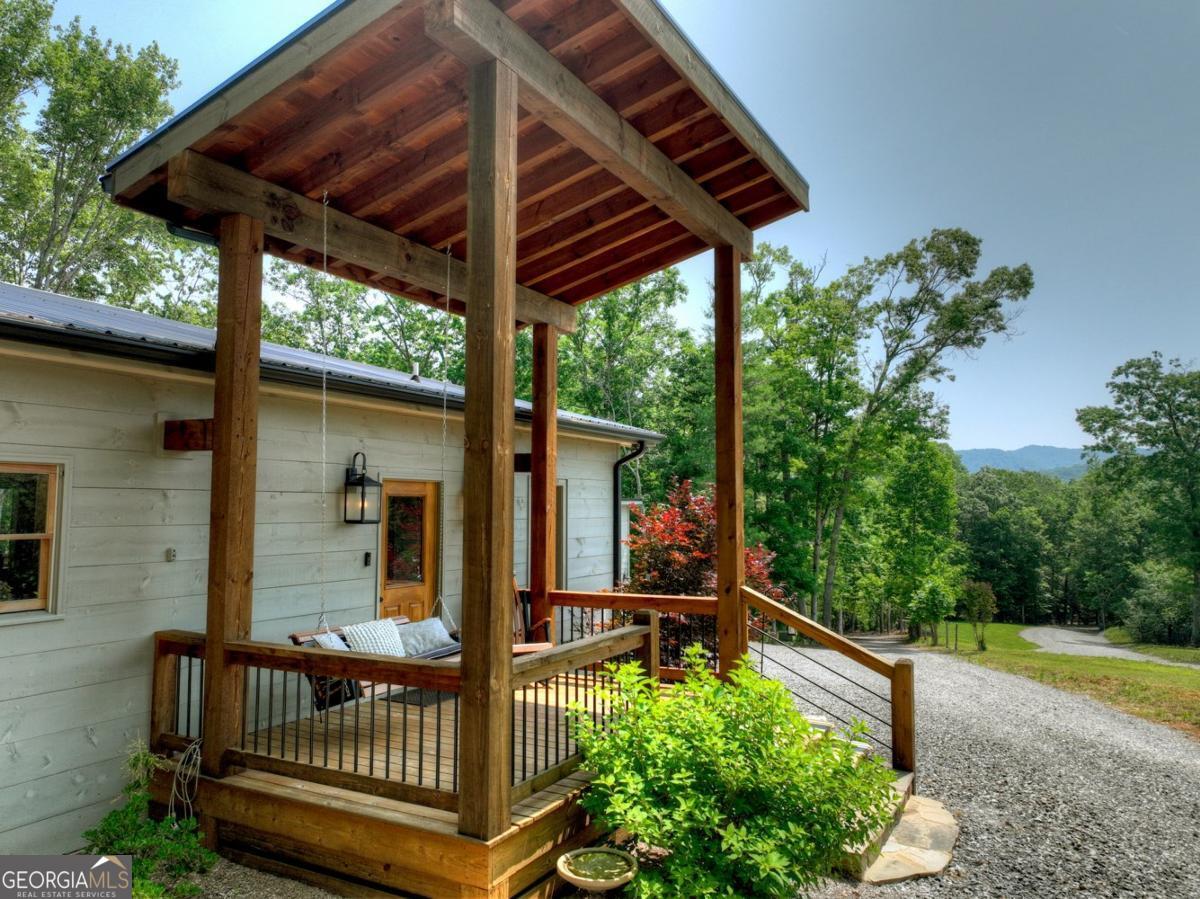 Morganton, Georgia, 30560, United States, 4 Bedrooms Bedrooms, ,4 BathroomsBathrooms,Residential,Active,1853343