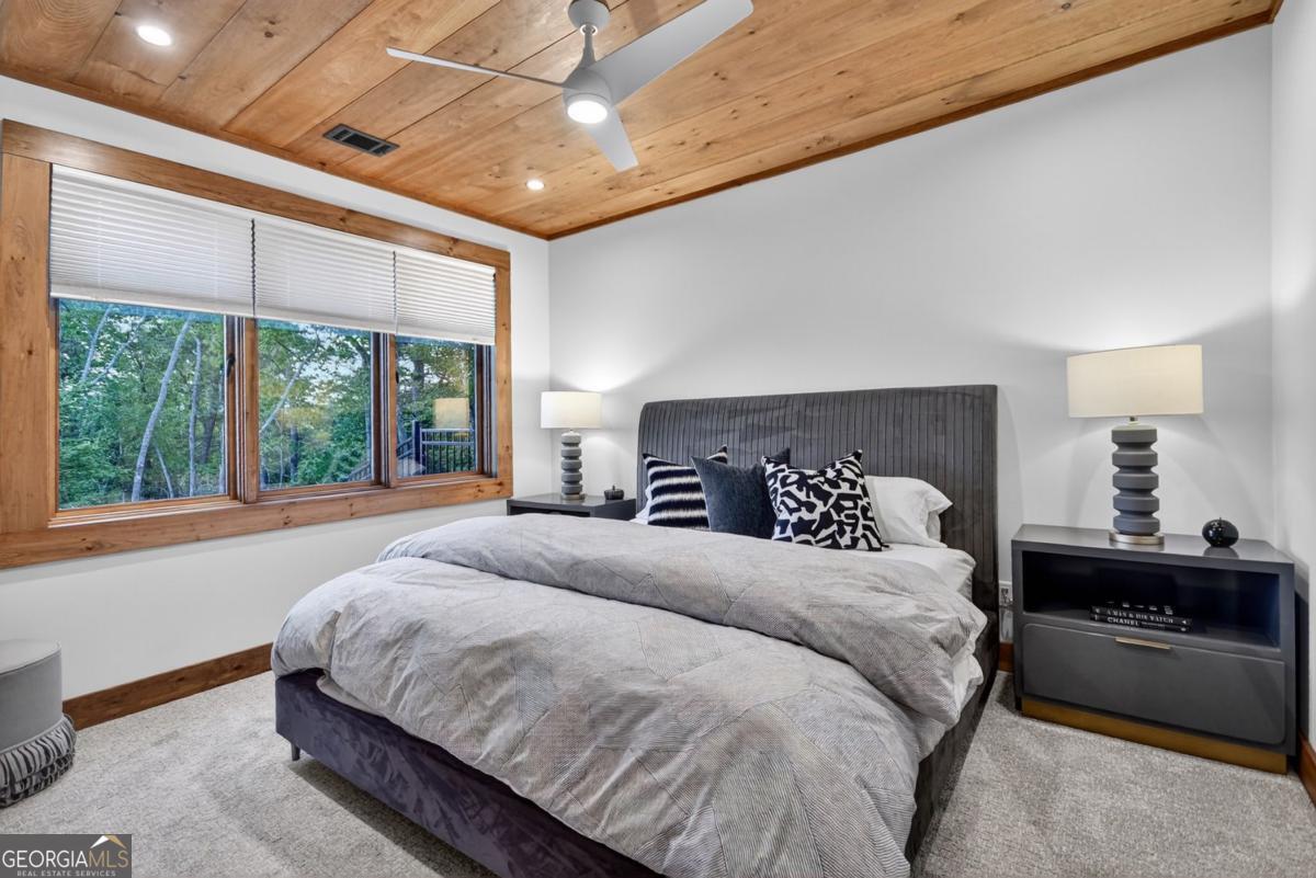 Blue Ridge, Georgia, 30513, United States, 5 Bedrooms Bedrooms, ,5 BathroomsBathrooms,Residential,Active,2003557