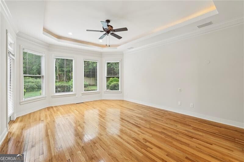 Marietta, Georgia, 30062, United States, 6 Bedrooms Bedrooms, ,6 BathroomsBathrooms,Residential,Active,1965854