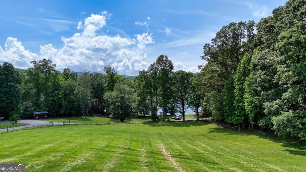 Blairsville, Georgia, 30512, United States, ,4 BathroomsBathrooms,Residential,Active,1852664