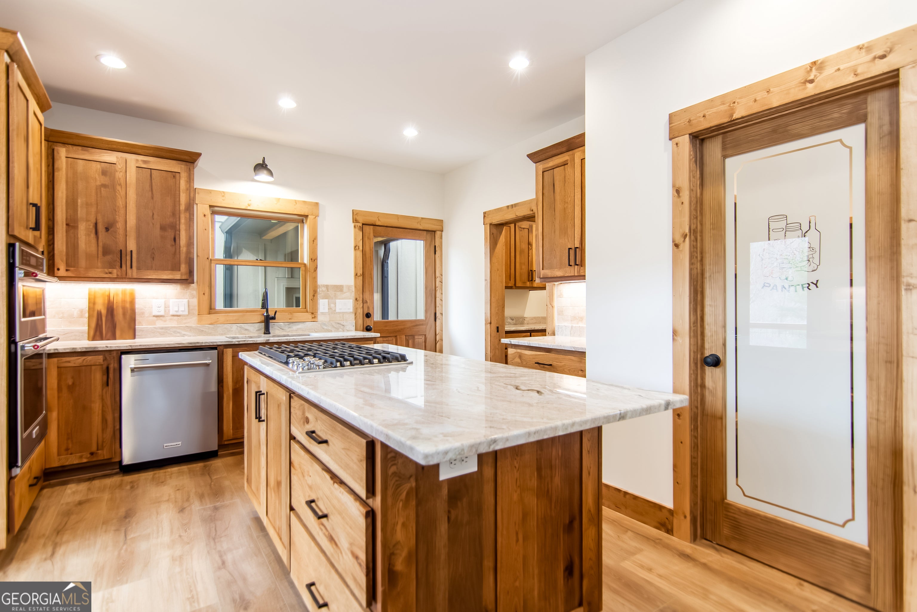 Talking Rock, Georgia, 30175, United States, 4 Bedrooms Bedrooms, ,3 BathroomsBathrooms,Residential,Active,2000209