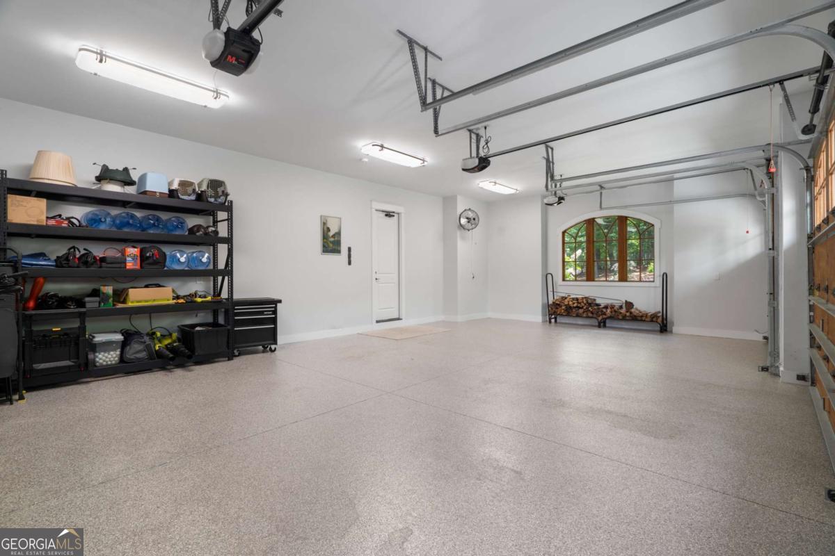 Big Canoe, Georgia, 30143, United States, 5 Bedrooms Bedrooms, ,5 BathroomsBathrooms,Residential,Active,1997601