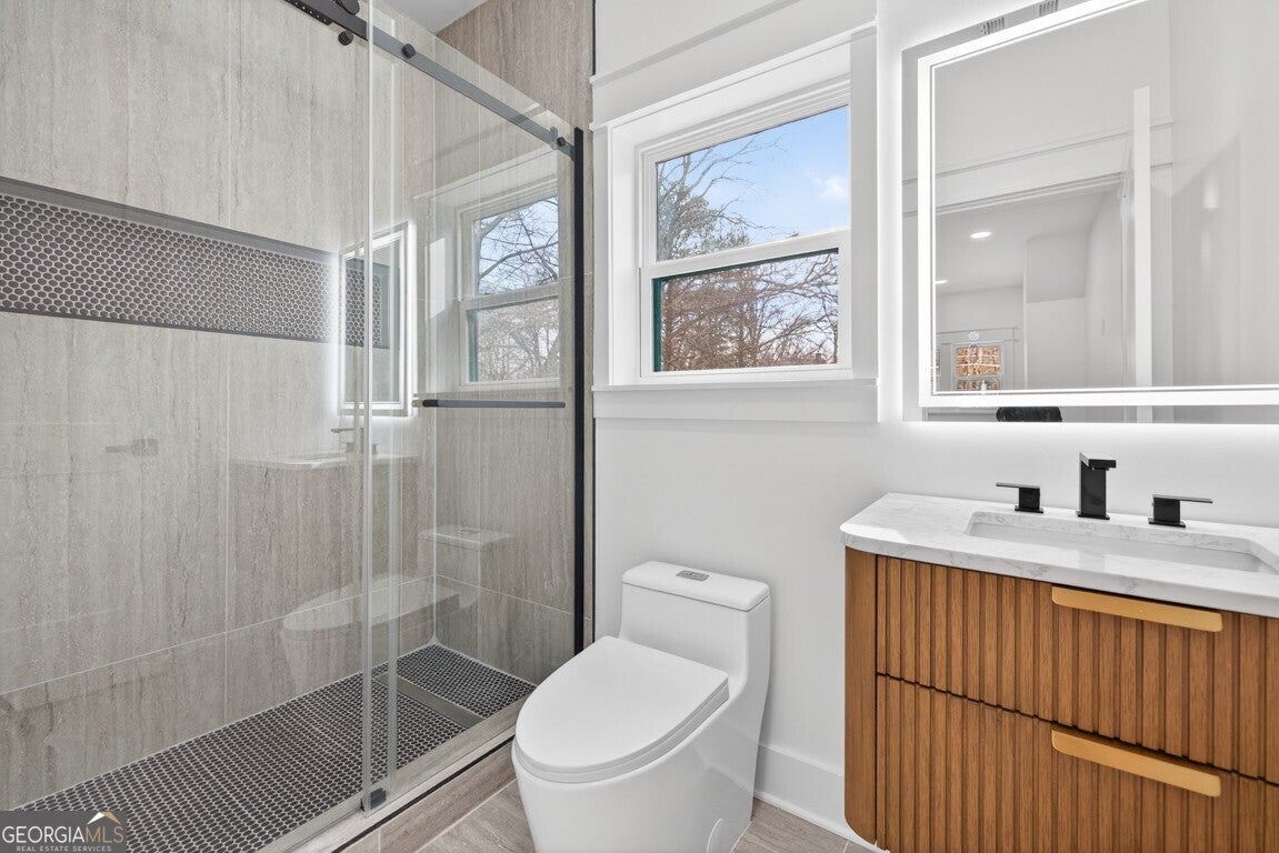 Norcross, Georgia, 30071, United States, 6 Bedrooms Bedrooms, ,5 BathroomsBathrooms,Residential,Active,2009837