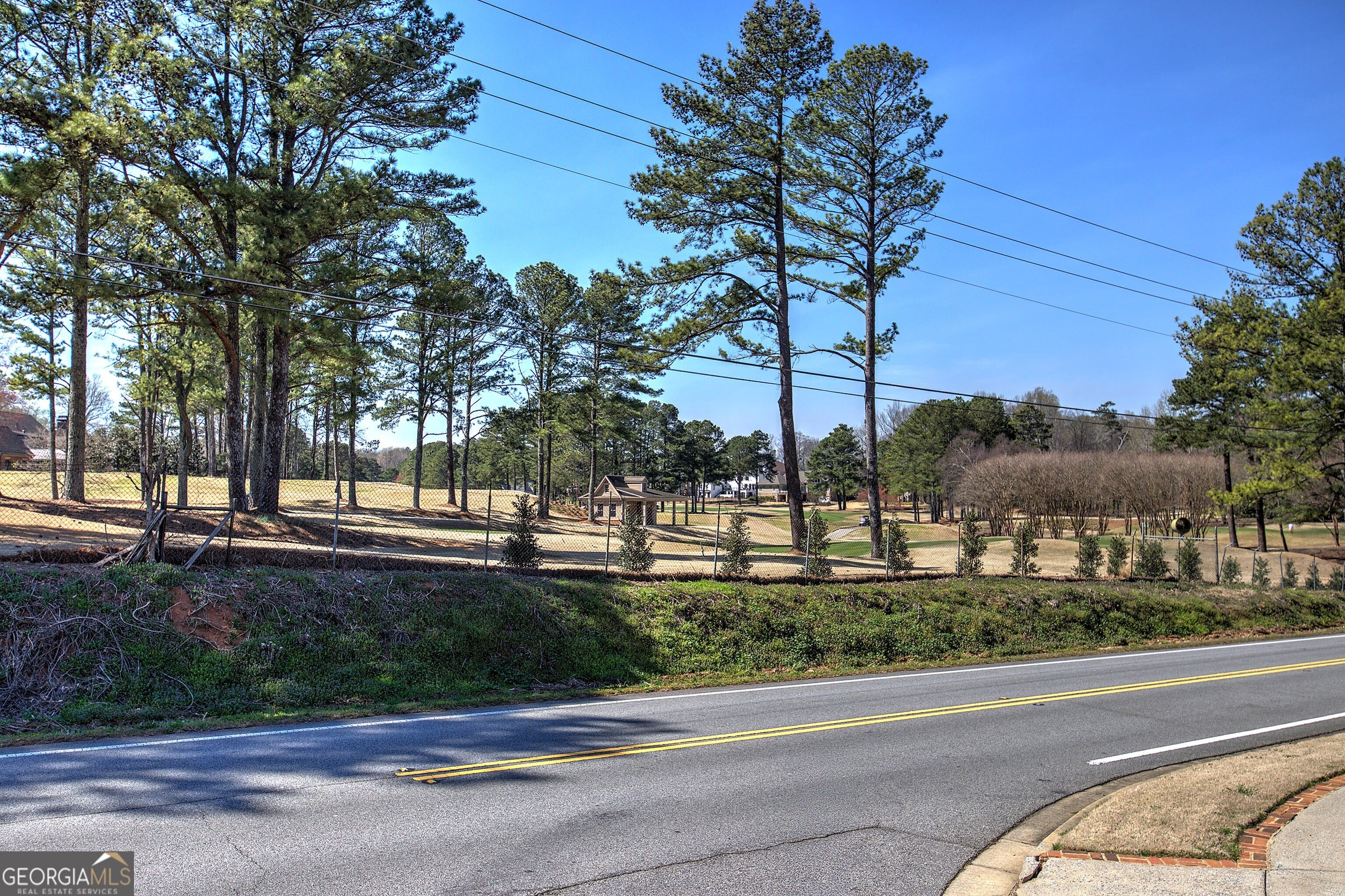 Kennesaw, Georgia, 30152, United States, 6 Bedrooms Bedrooms, ,7 BathroomsBathrooms,Residential,Active,1967313
