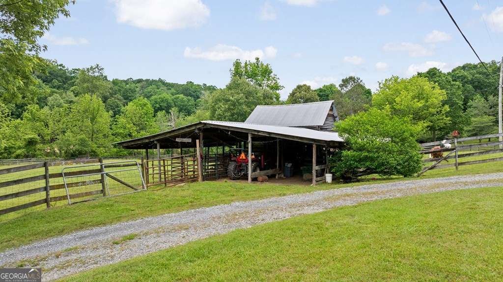 Ellijay, Georgia, 30536, United States, 3 Bedrooms Bedrooms, ,3 BathroomsBathrooms,Residential,Active,1953428