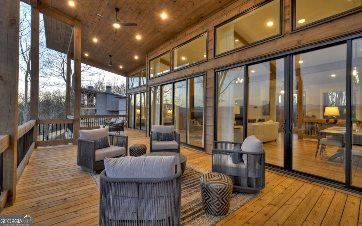 Morganton, Georgia, 30560, United States, 3 Bedrooms Bedrooms, ,4 BathroomsBathrooms,Residential,Active,2010579