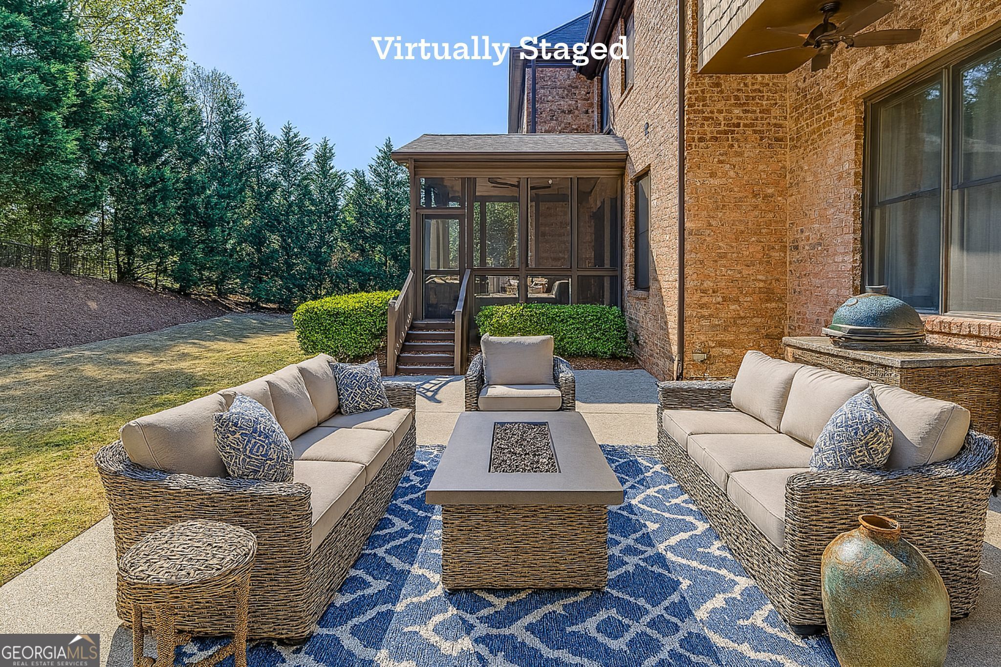 Cumming, Georgia, 30040, United States, 6 Bedrooms Bedrooms, ,7 BathroomsBathrooms,Residential,Active,1898201