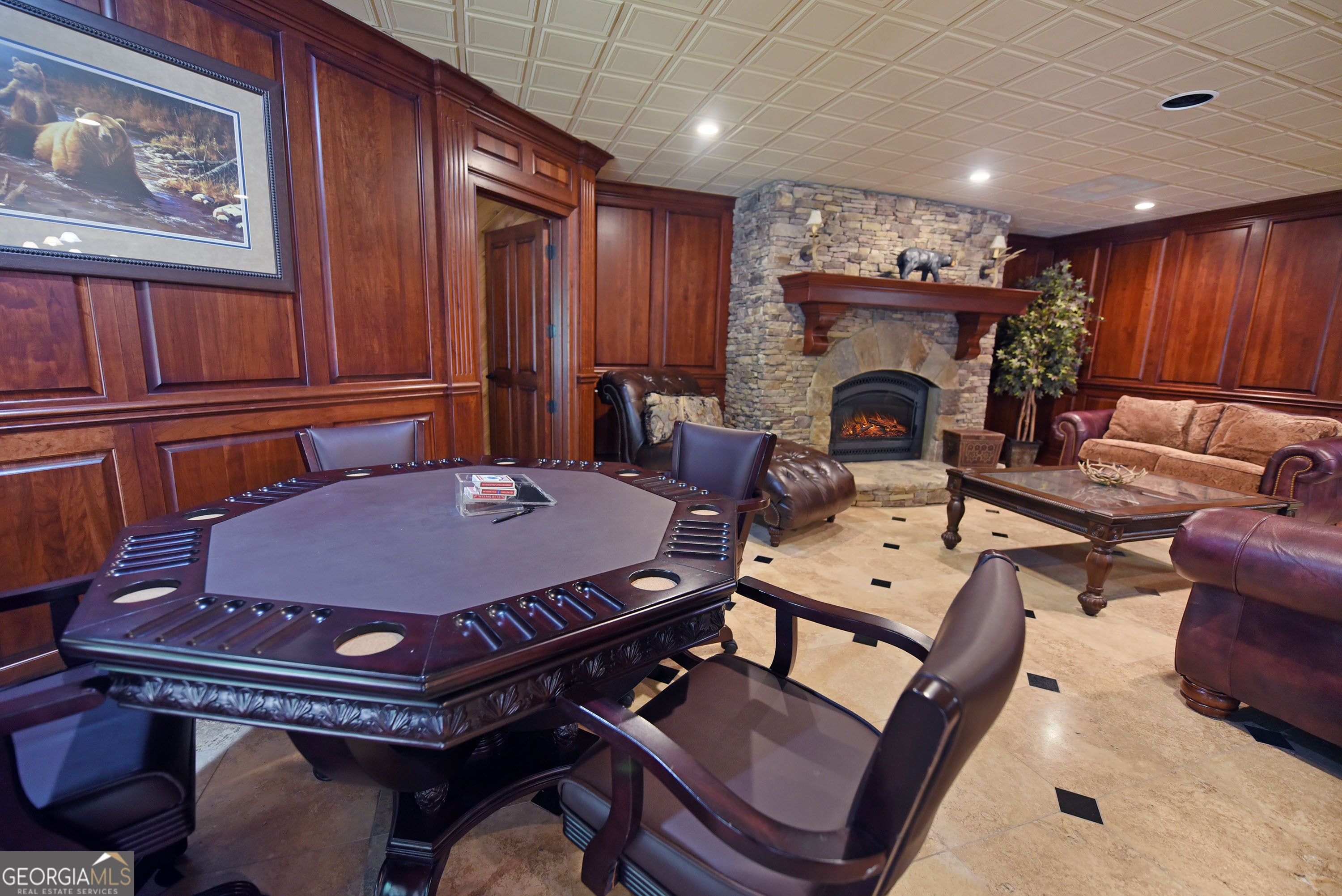 Blairsville, Georgia, 30512, United States, 5 Bedrooms Bedrooms, ,6 BathroomsBathrooms,Residential,Active,1894160