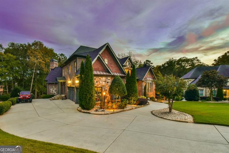 Hoschton, Georgia, 30548, United States, 5 Bedrooms Bedrooms, ,6 BathroomsBathrooms,Residential,Active,2011443