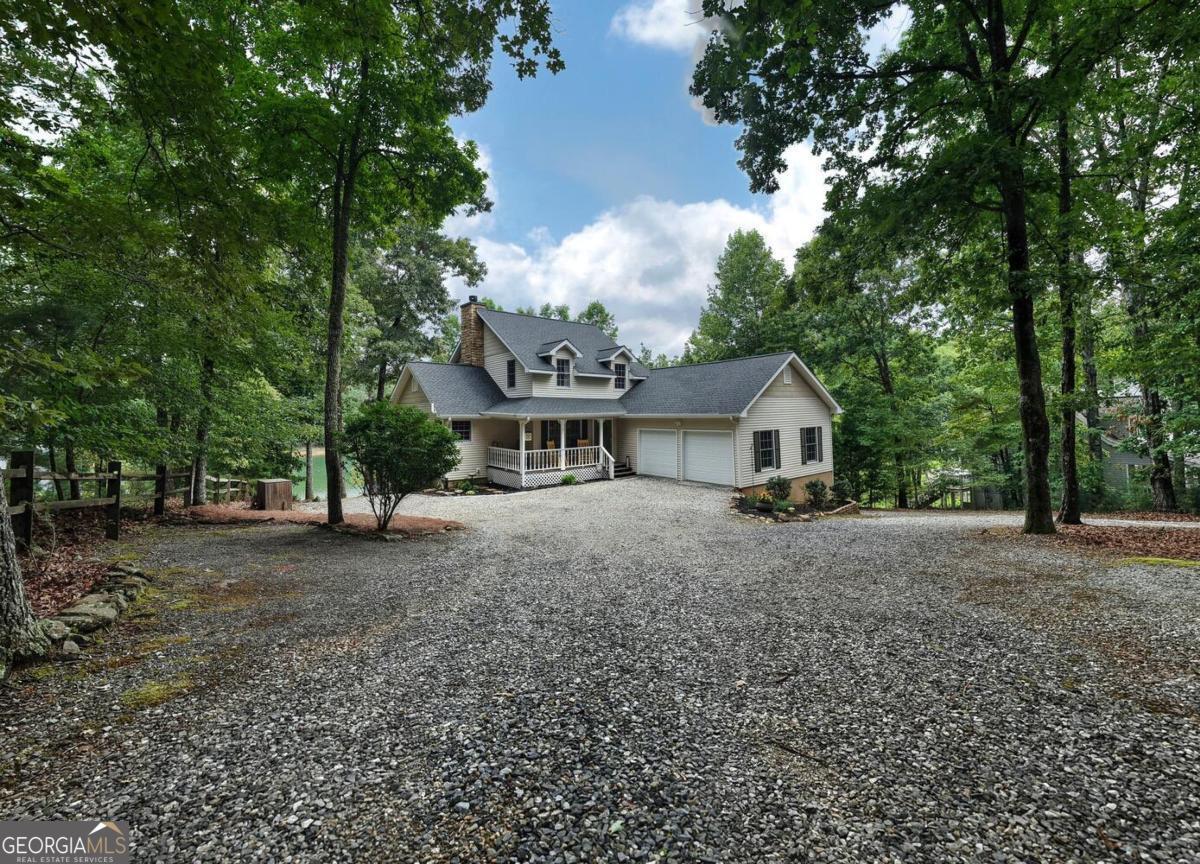 Blairsville, Georgia, 30512, United States, 4 Bedrooms Bedrooms, ,4 BathroomsBathrooms,Residential,Active,1926683