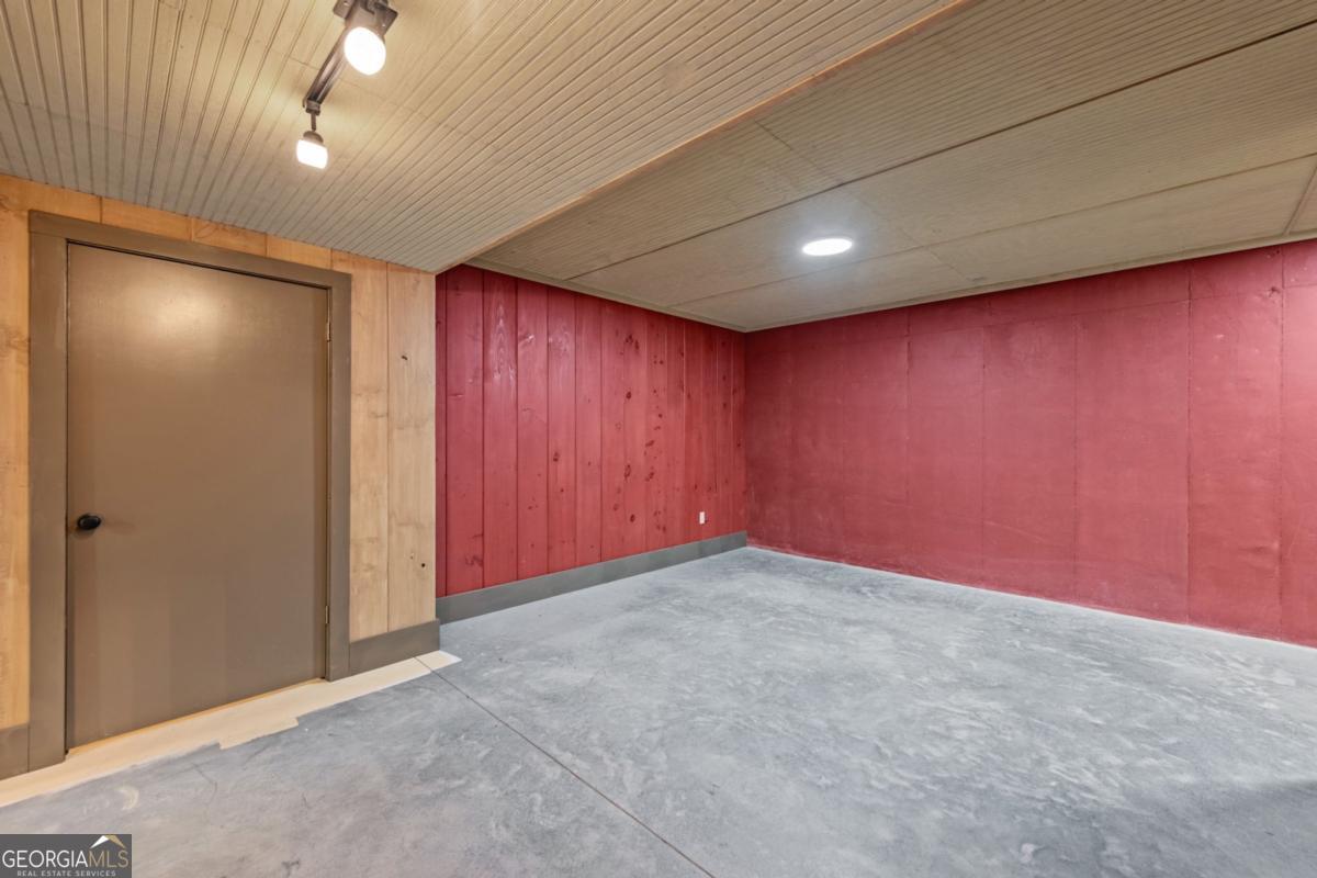 Ellijay, Georgia, 30536, United States, ,4 BathroomsBathrooms,Residential,Active,1806919