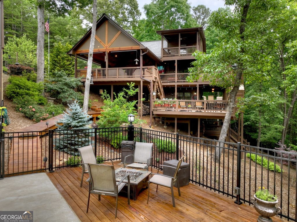 Morganton, Georgia, 30560, United States, 4 Bedrooms Bedrooms, ,6 BathroomsBathrooms,Residential,Active,1945076
