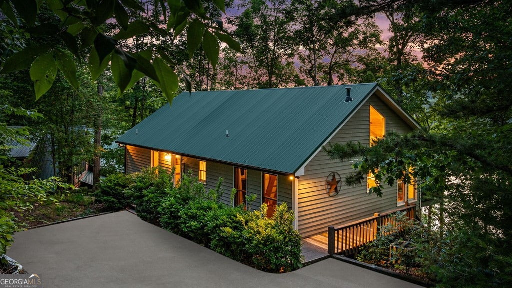 Morganton, Georgia, 30560, United States, 4 Bedrooms Bedrooms, ,3 BathroomsBathrooms,Residential,Pending,1859386