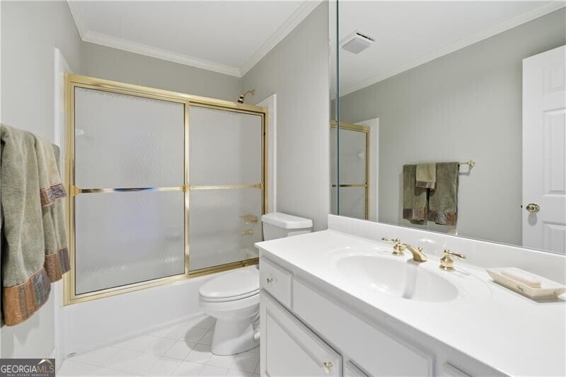 Johns Creek, Georgia, 30097, United States, 4 Bedrooms Bedrooms, ,5 BathroomsBathrooms,Residential,Active,2006832