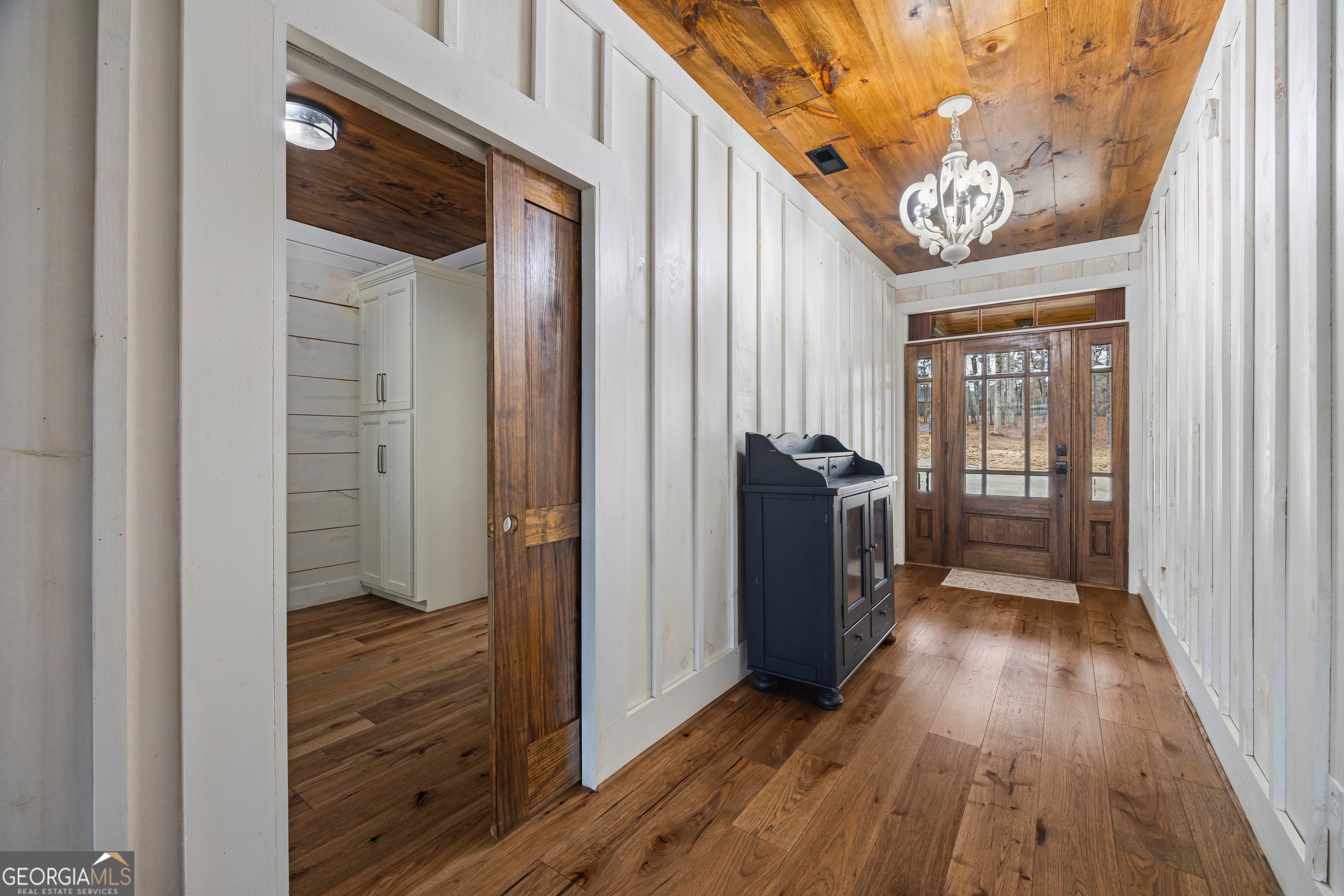 Hartwell, Georgia, 30643, United States, 6 Bedrooms Bedrooms, ,6 BathroomsBathrooms,Residential,Active,2011216