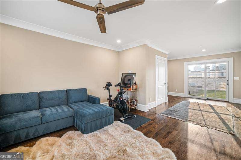 Atlanta, Georgia, 30319, United States, 3 Bedrooms Bedrooms, ,5 BathroomsBathrooms,Residential,Active,1996298