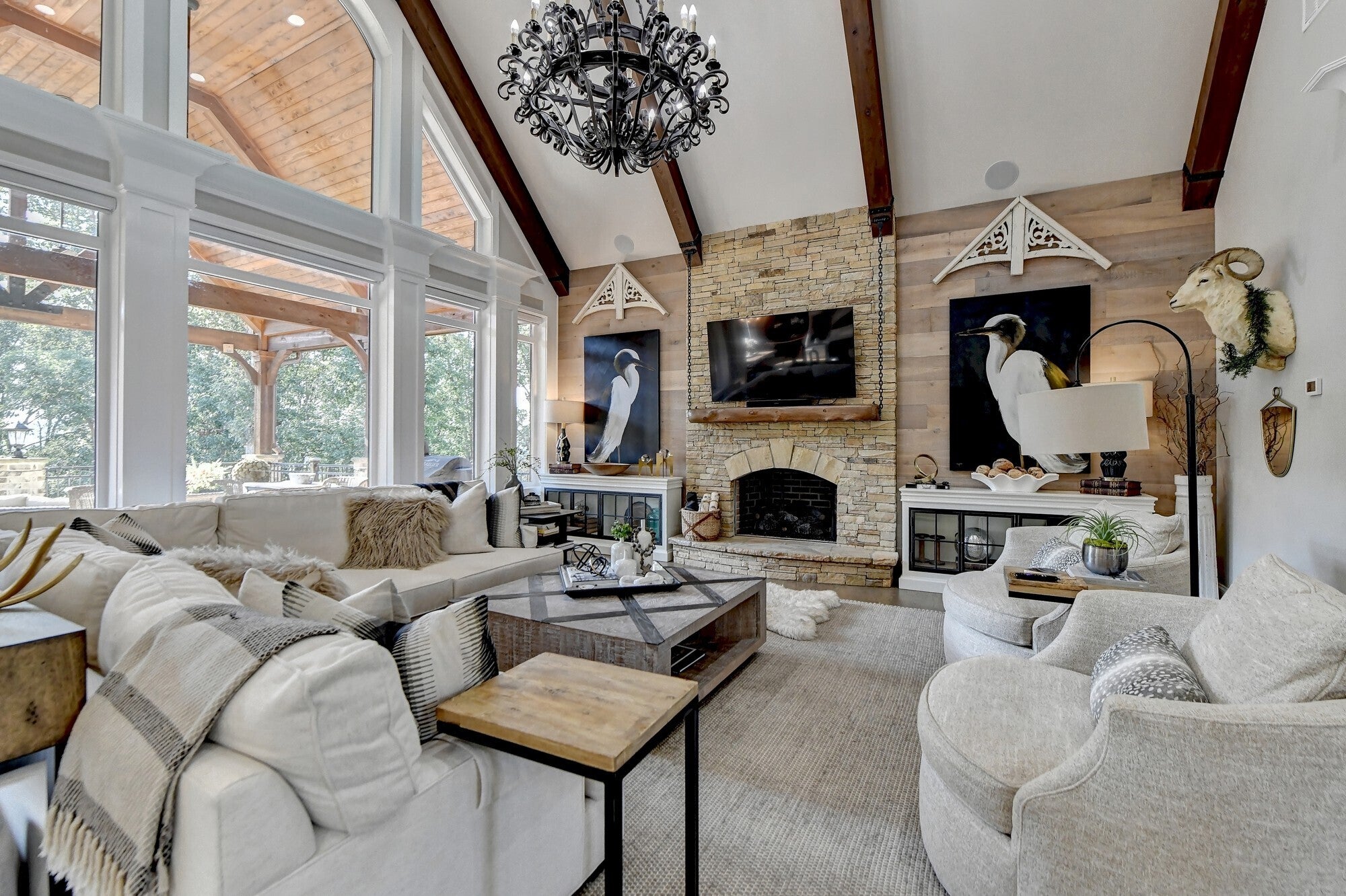 Hoschton, Georgia, 30548, United States, ,Residential,Pending,1702571