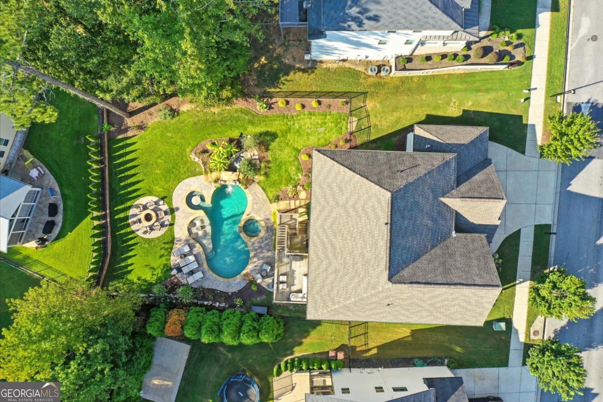 Canton, Georgia, 30115, United States, 7 Bedrooms Bedrooms, ,4 BathroomsBathrooms,Residential,Active,1936405
