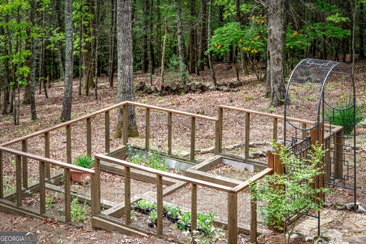 Ellijay, Georgia, 30536, United States, ,4 BathroomsBathrooms,Residential,Active,1806919