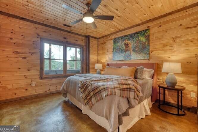 Blue Ridge, Georgia, 30513, United States, 5 Bedrooms Bedrooms, ,4 BathroomsBathrooms,Residential,Active,1922342