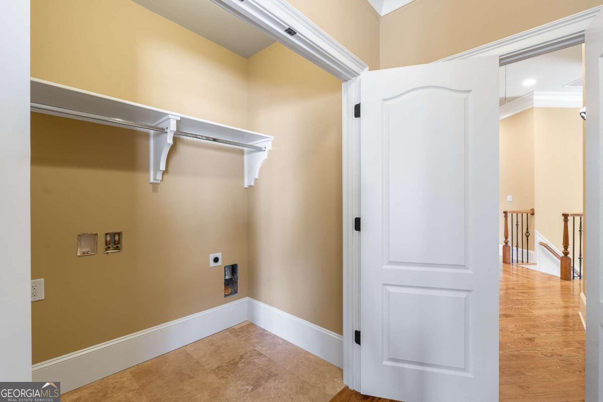 Dacula, Georgia, 30019, United States, 5 Bedrooms Bedrooms, ,5 BathroomsBathrooms,Residential,Active,1990625