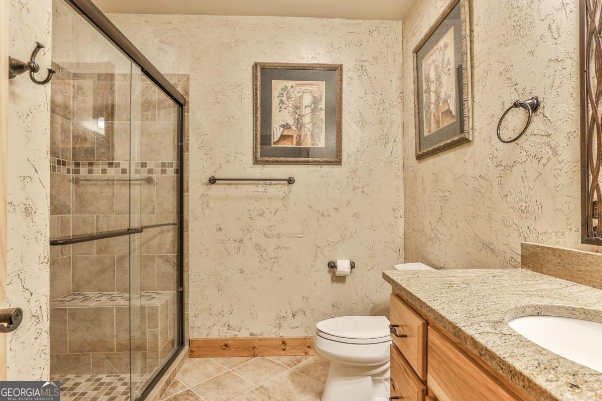 Talking Rock, Georgia, 30175, United States, 5 Bedrooms Bedrooms, ,5 BathroomsBathrooms,Residential,Active,1914617