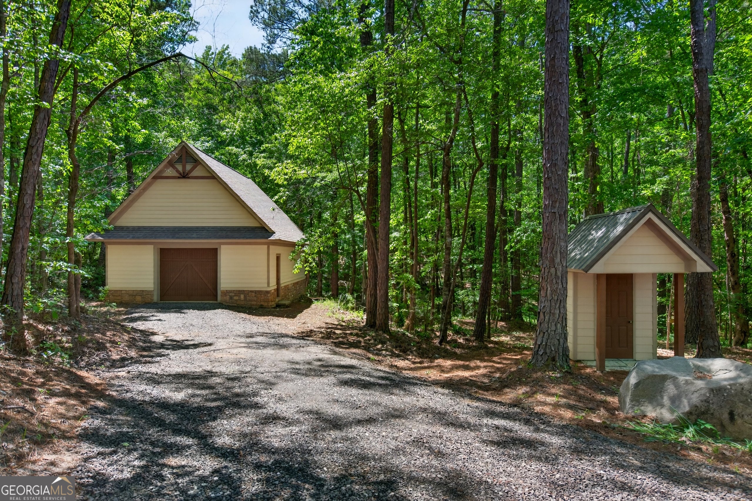Cataula, Georgia, 31804, United States, 5 Bedrooms Bedrooms, ,5 BathroomsBathrooms,Residential,Active,2044194