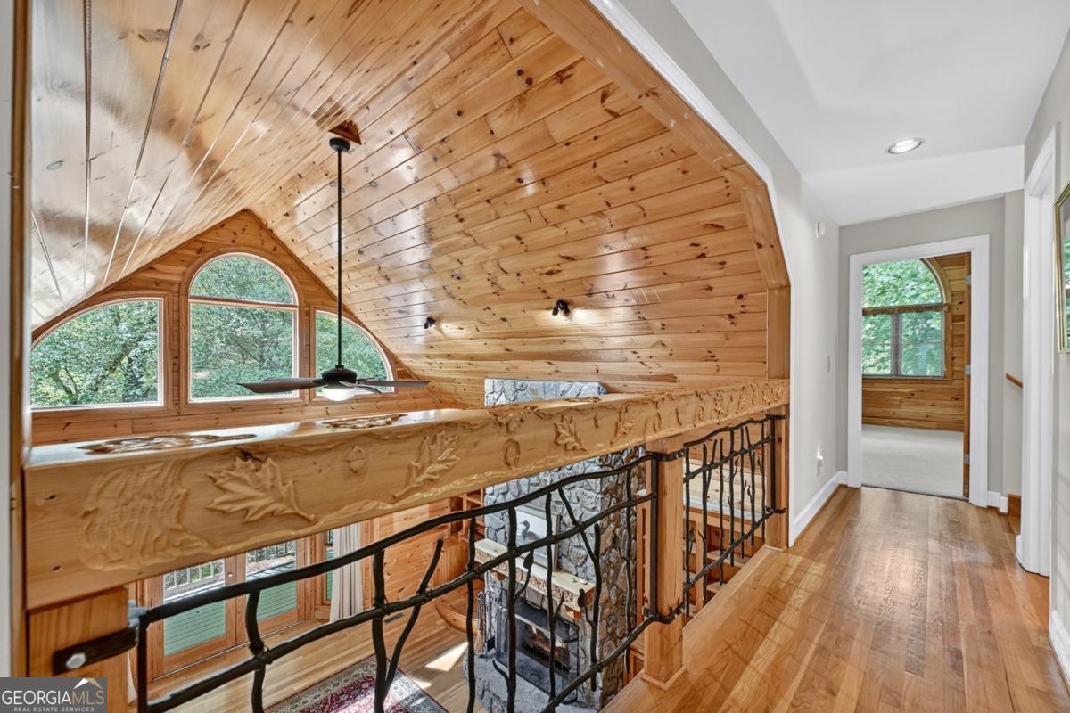 Ellijay, Georgia, 30536, United States, 3 Bedrooms Bedrooms, ,5 BathroomsBathrooms,Residential,Active,1929666