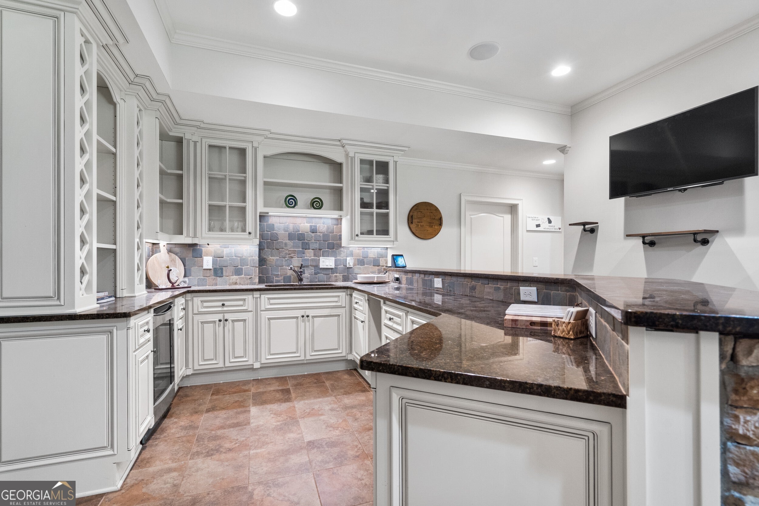 Suwanee, Georgia, 30024, United States, 5 Bedrooms Bedrooms, ,6 BathroomsBathrooms,Residential,Active,1900179