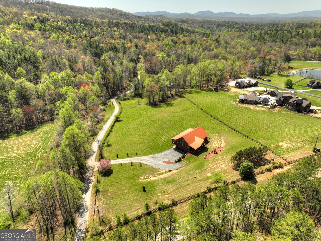 Morganton, Georgia, 30560, United States, 5 Bedrooms Bedrooms, ,3 BathroomsBathrooms,Residential,Active,1798022