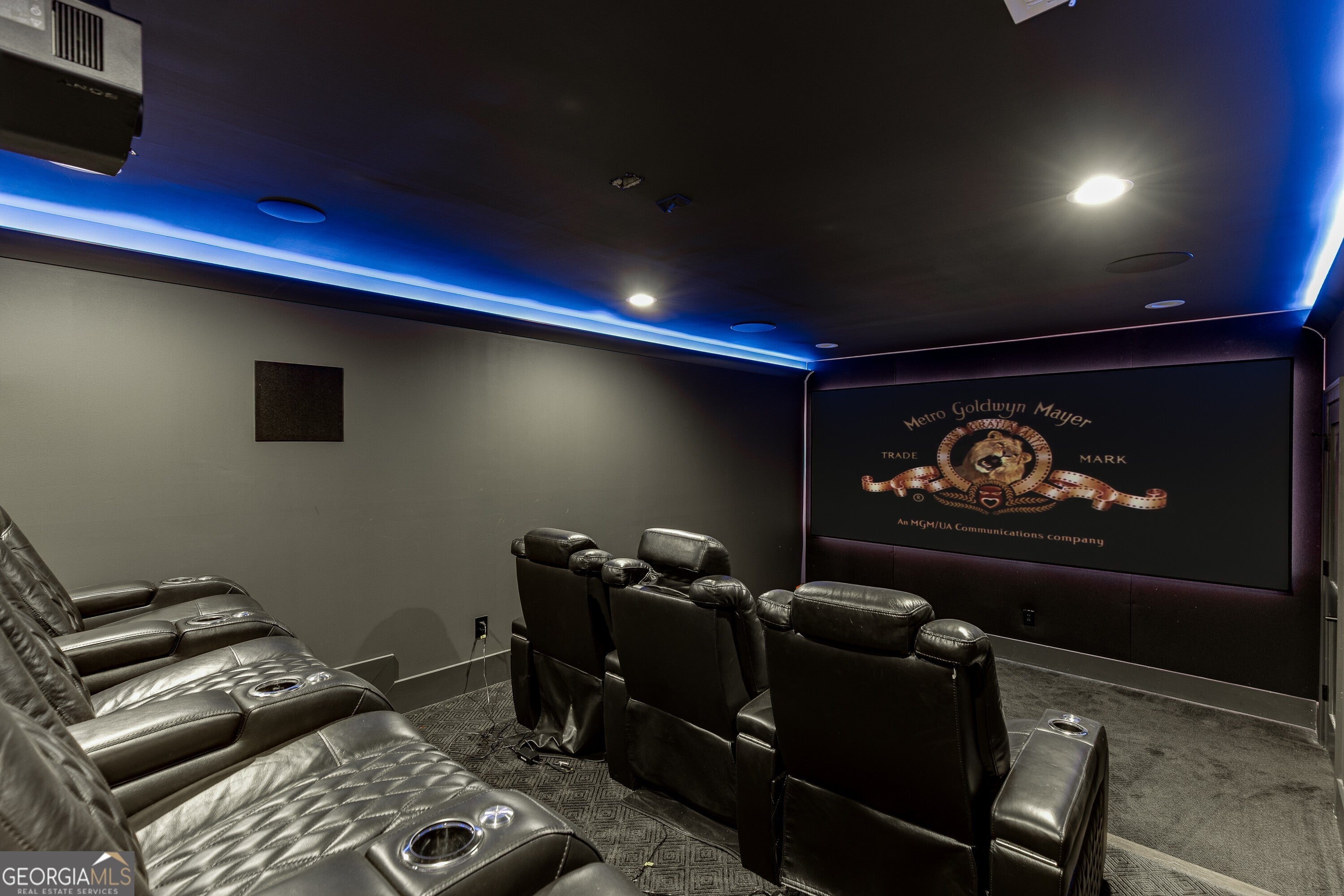 Flowery Branch, Georgia, 30542, United States, 4 Bedrooms Bedrooms, ,6 BathroomsBathrooms,Residential,Active,1999906