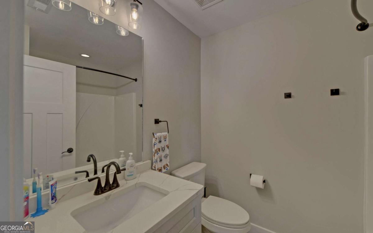 Jasper, Georgia, 30143, United States, 5 Bedrooms Bedrooms, ,5 BathroomsBathrooms,Residential,Active,1941117