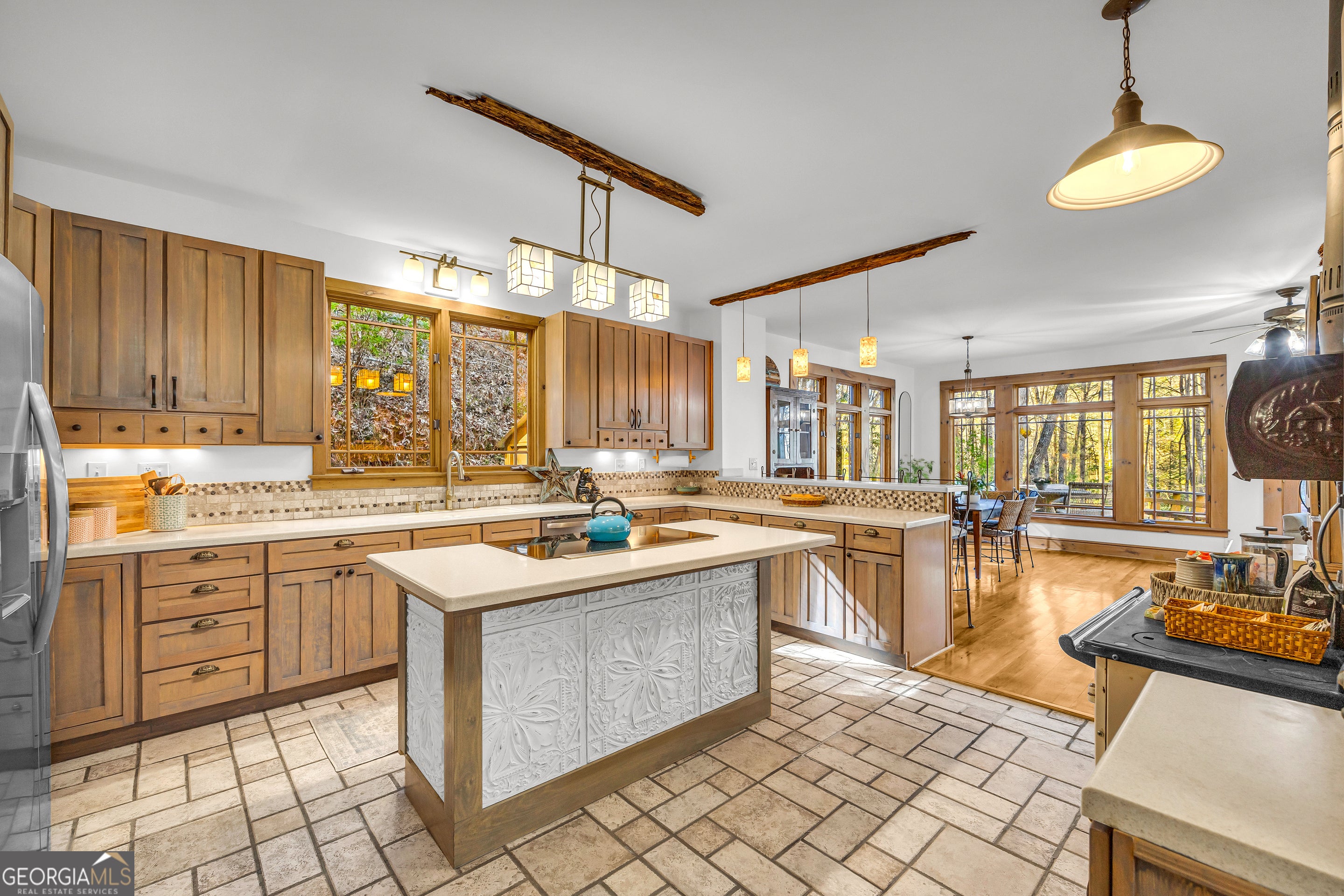 Cherry Log, Georgia, 30522, United States, 4 Bedrooms Bedrooms, ,5 BathroomsBathrooms,Residential,Active,2044142
