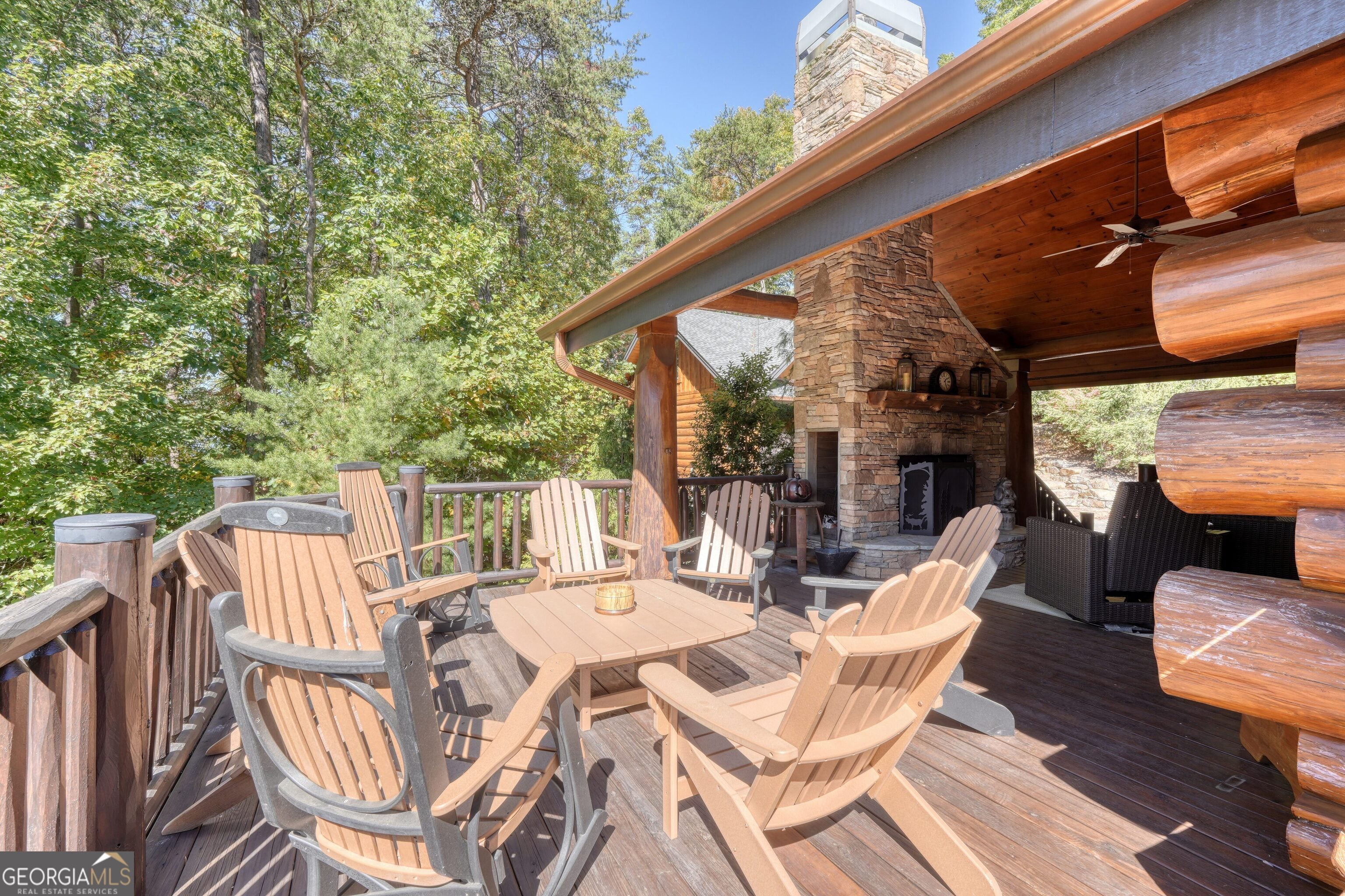 Blue Ridge, Georgia, 30513, United States, 4 Bedrooms Bedrooms, ,5 BathroomsBathrooms,Residential,Active,1969833