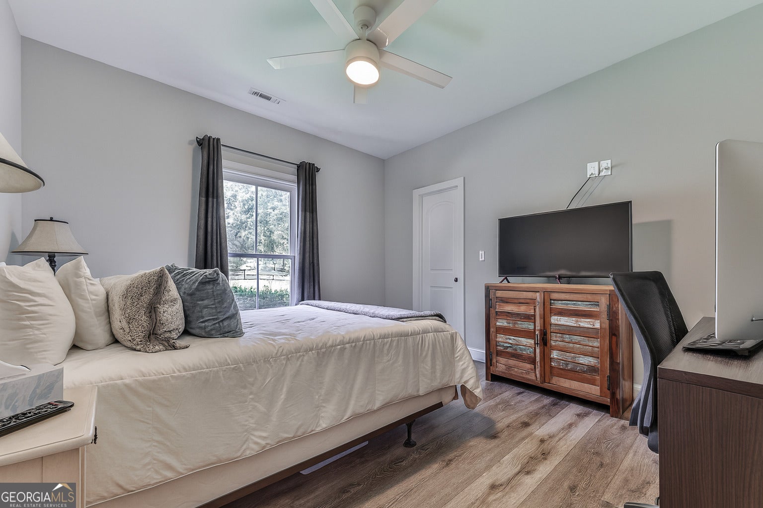 Ellijay, Georgia, 30540, United States, 4 Bedrooms Bedrooms, ,5 BathroomsBathrooms,Residential,Active,1913021