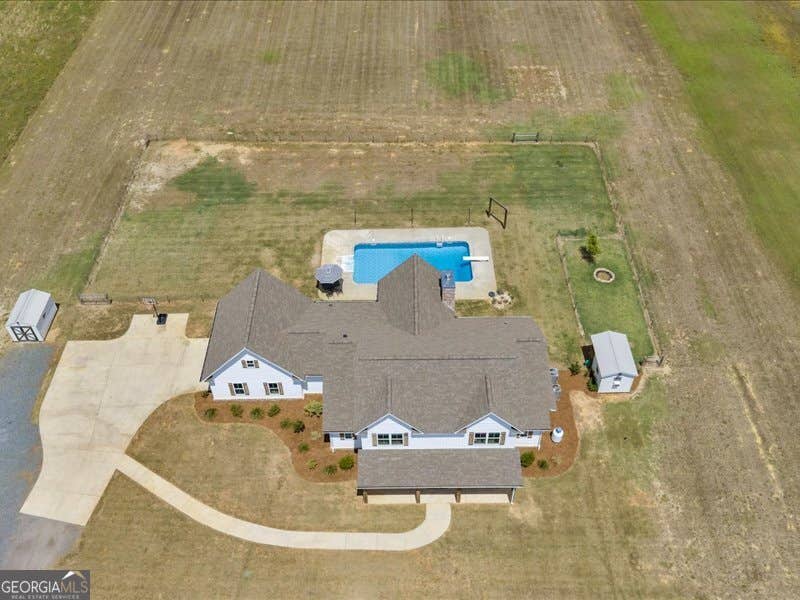 240 WILLIAMS Cir  