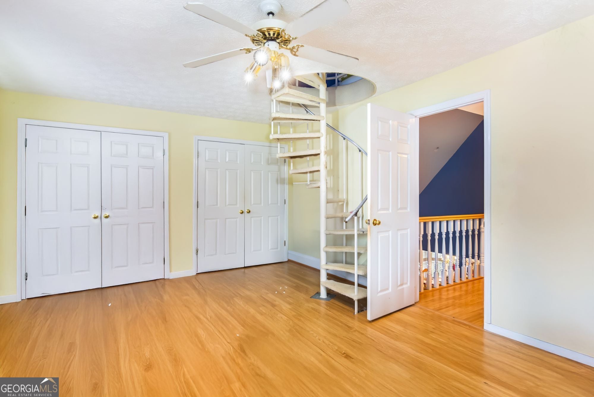 Blairsville, Georgia, 30512, United States, ,4 BathroomsBathrooms,Residential,Active,1704083