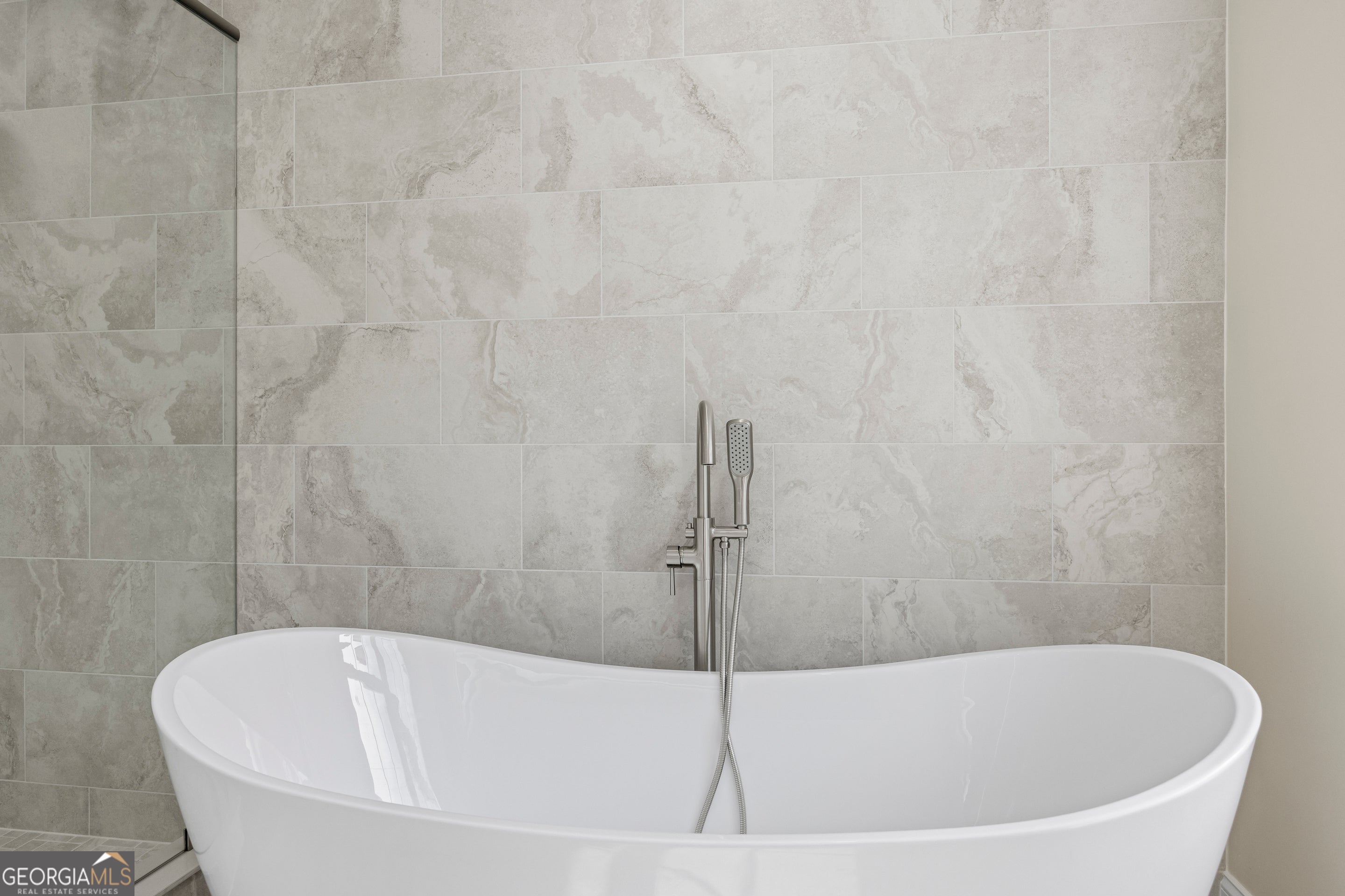 Martin, Georgia, 30557, United States, 6 Bedrooms Bedrooms, ,5 BathroomsBathrooms,Residential,Active,1964253