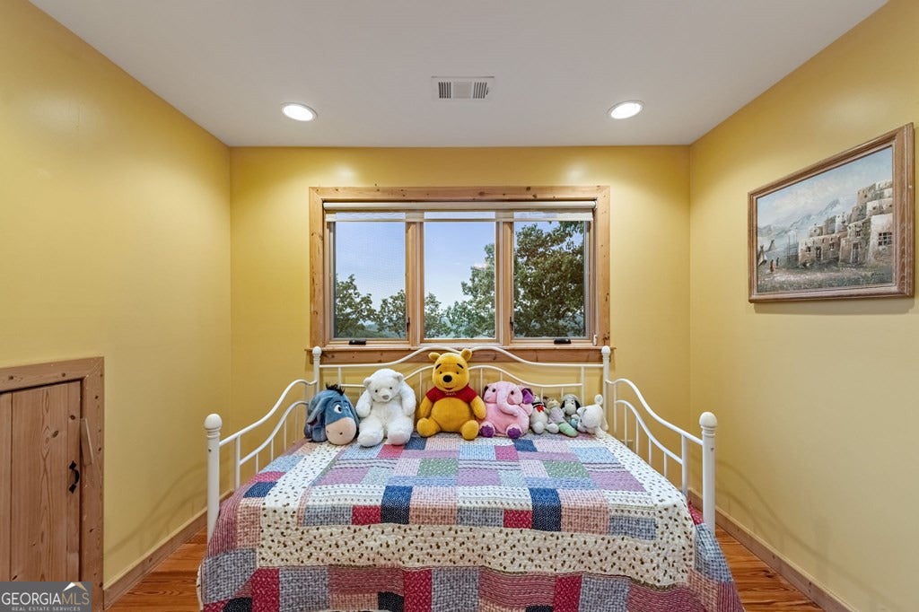 Morganton, Georgia, 30560, United States, 4 Bedrooms Bedrooms, ,5 BathroomsBathrooms,Residential,Active,1953363