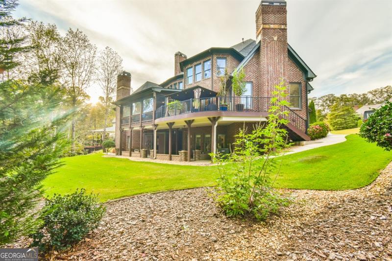 Hoschton, Georgia, 30548, United States, 5 Bedrooms Bedrooms, ,6 BathroomsBathrooms,Residential,Active,2011443