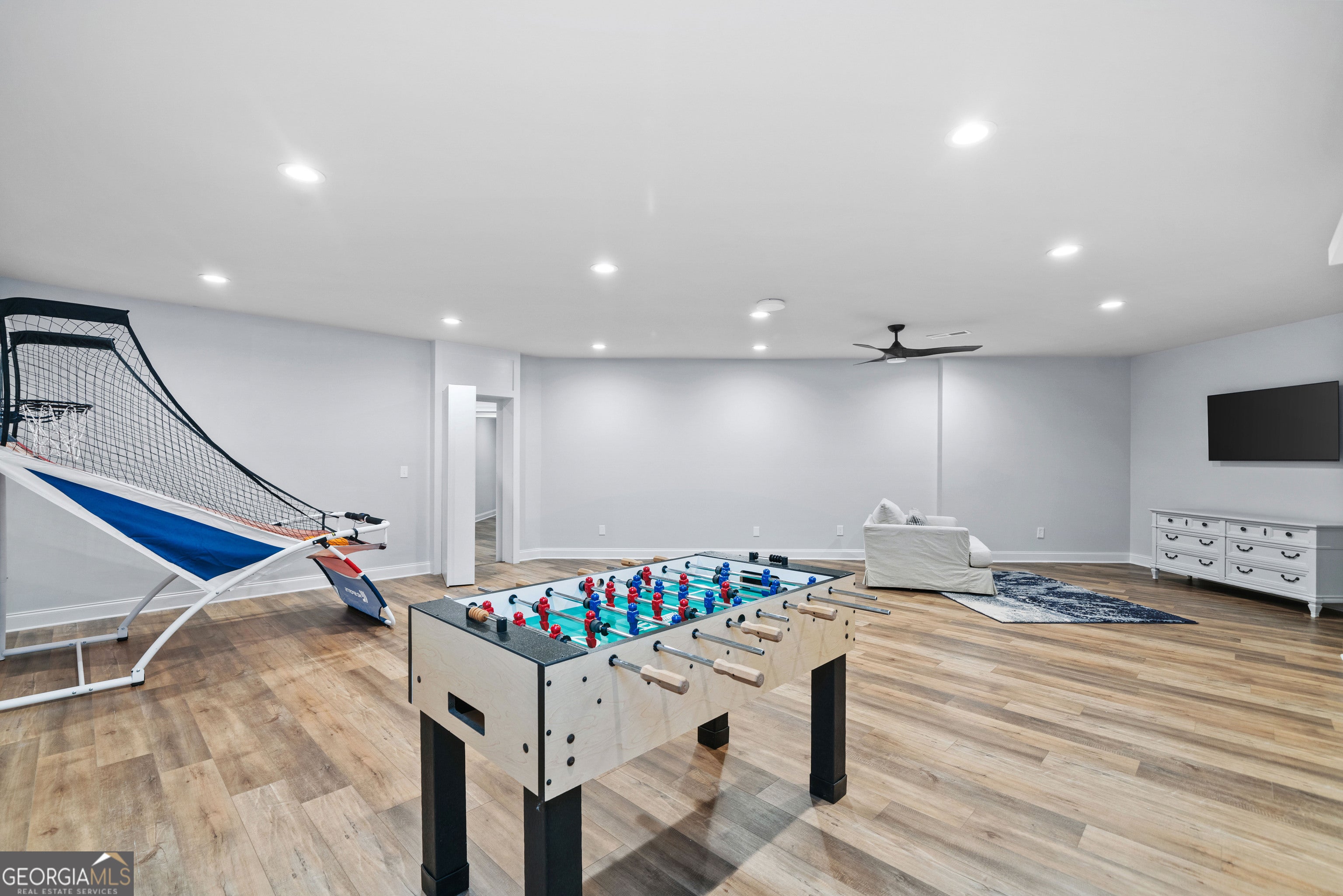 Milton, Georgia, 30004, United States, 5 Bedrooms Bedrooms, ,7 BathroomsBathrooms,Residential,Active,2011219