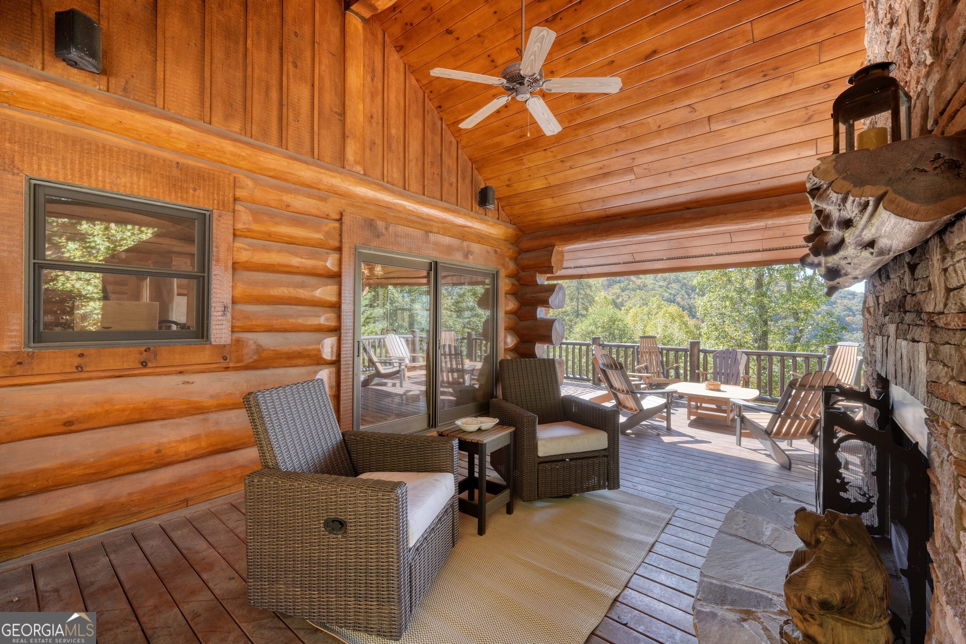 Blue Ridge, Georgia, 30513, United States, 4 Bedrooms Bedrooms, ,5 BathroomsBathrooms,Residential,Active,1969833