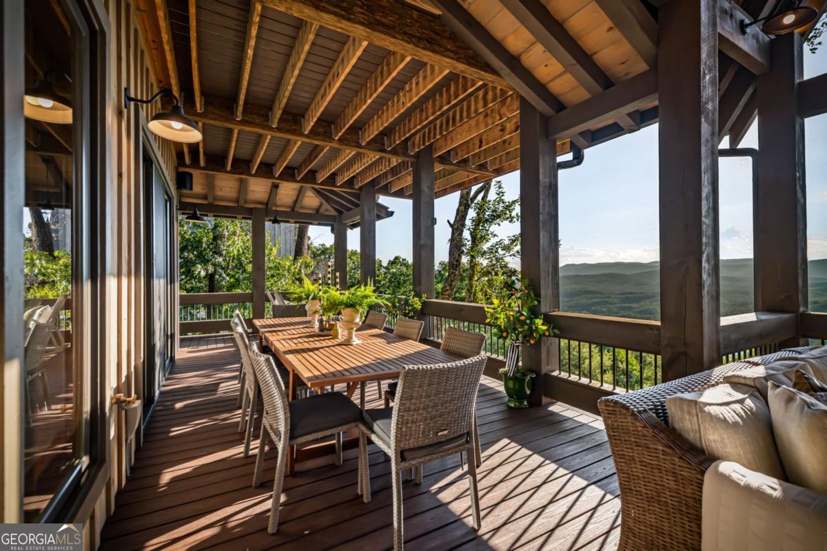Blue Ridge, Georgia, 30513, United States, 4 Bedrooms Bedrooms, ,4 BathroomsBathrooms,Residential,Active,1905085