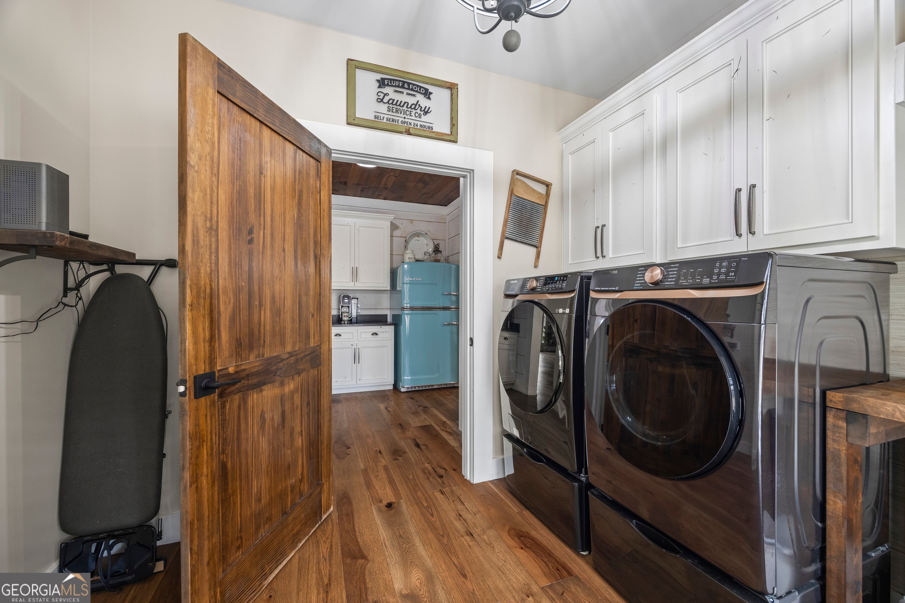 Hartwell, Georgia, 30643, United States, 6 Bedrooms Bedrooms, ,6 BathroomsBathrooms,Residential,Active,2011216