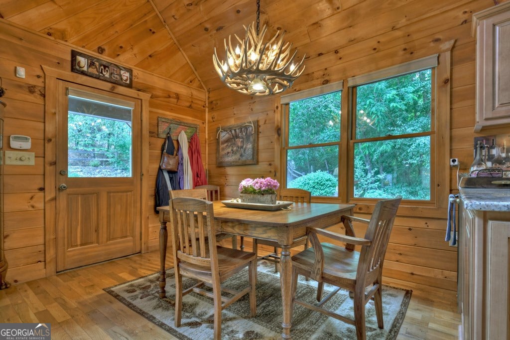 Morganton, Georgia, 30560, United States, 4 Bedrooms Bedrooms, ,6 BathroomsBathrooms,Residential,Active,1945076
