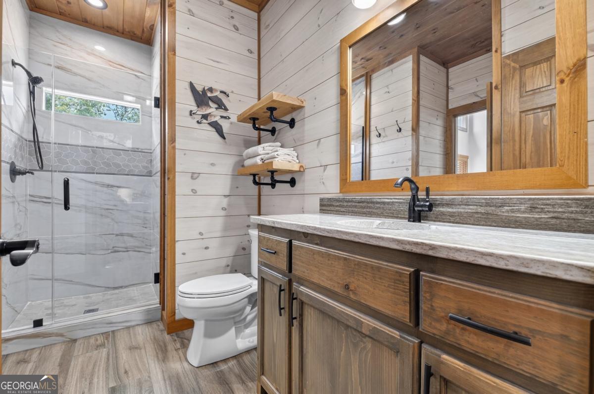 Morganton, Georgia, 30560, United States, 4 Bedrooms Bedrooms, ,4 BathroomsBathrooms,Residential,Active,1853343