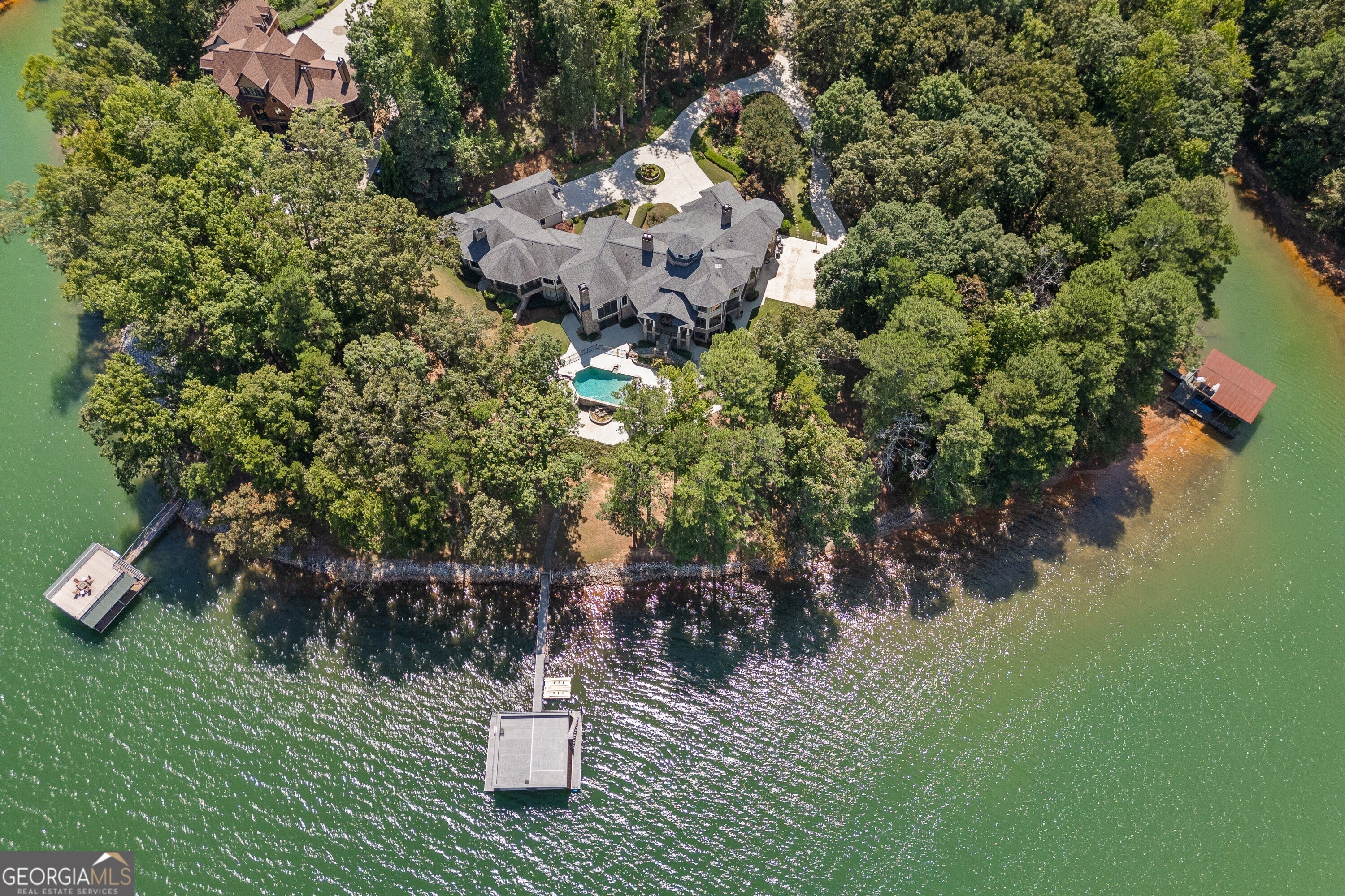 Flowery Branch, Georgia, 30542, United States, 4 Bedrooms Bedrooms, ,8 BathroomsBathrooms,Residential,Active,1929469