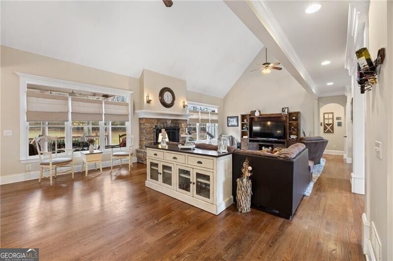 Cumming, Georgia, 30040, United States, 6 Bedrooms Bedrooms, ,5 BathroomsBathrooms,Residential,Active,2043430