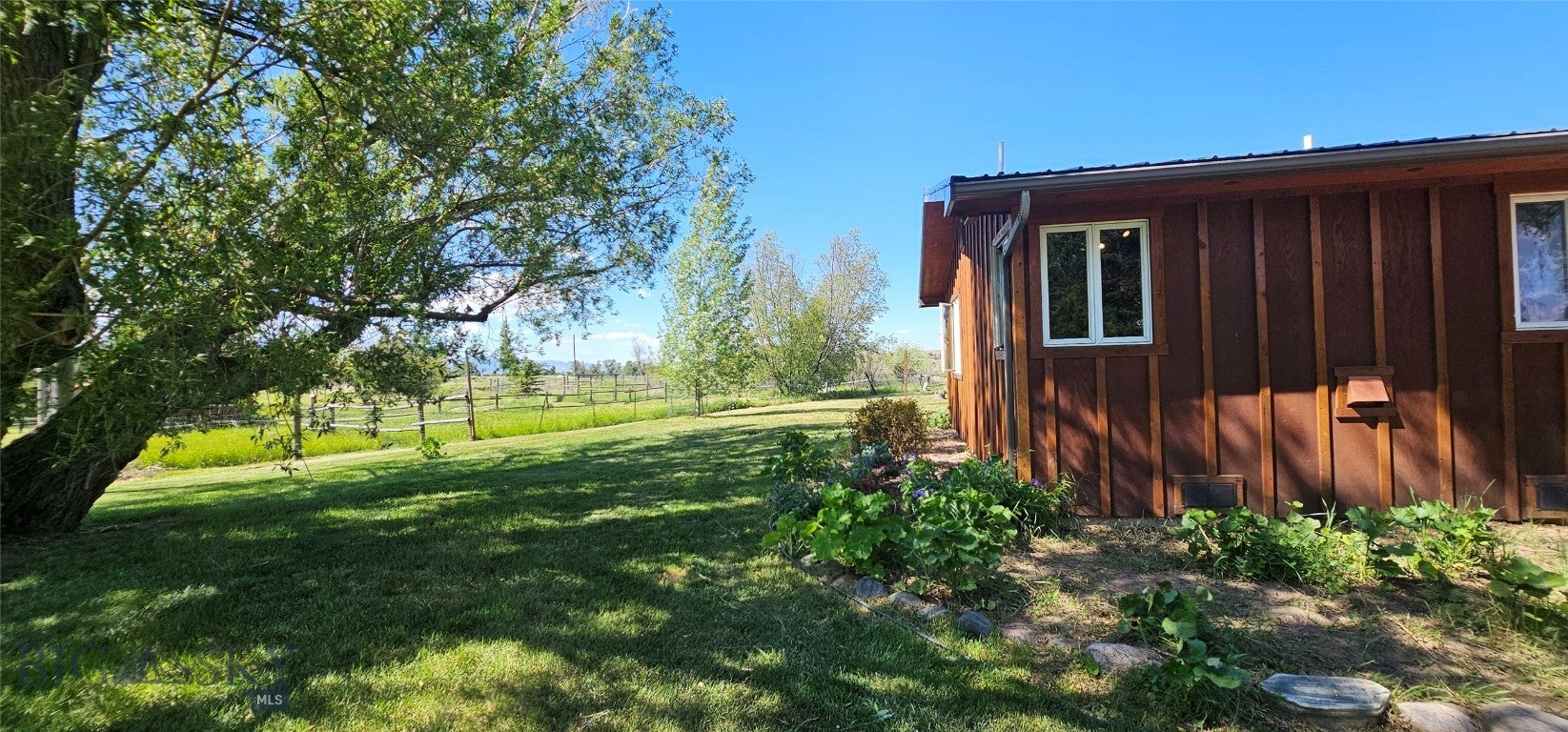 Ennis, Montana, 59729, United States, 4 Bedrooms Bedrooms, ,2 BathroomsBathrooms,Residential,Active,1849550